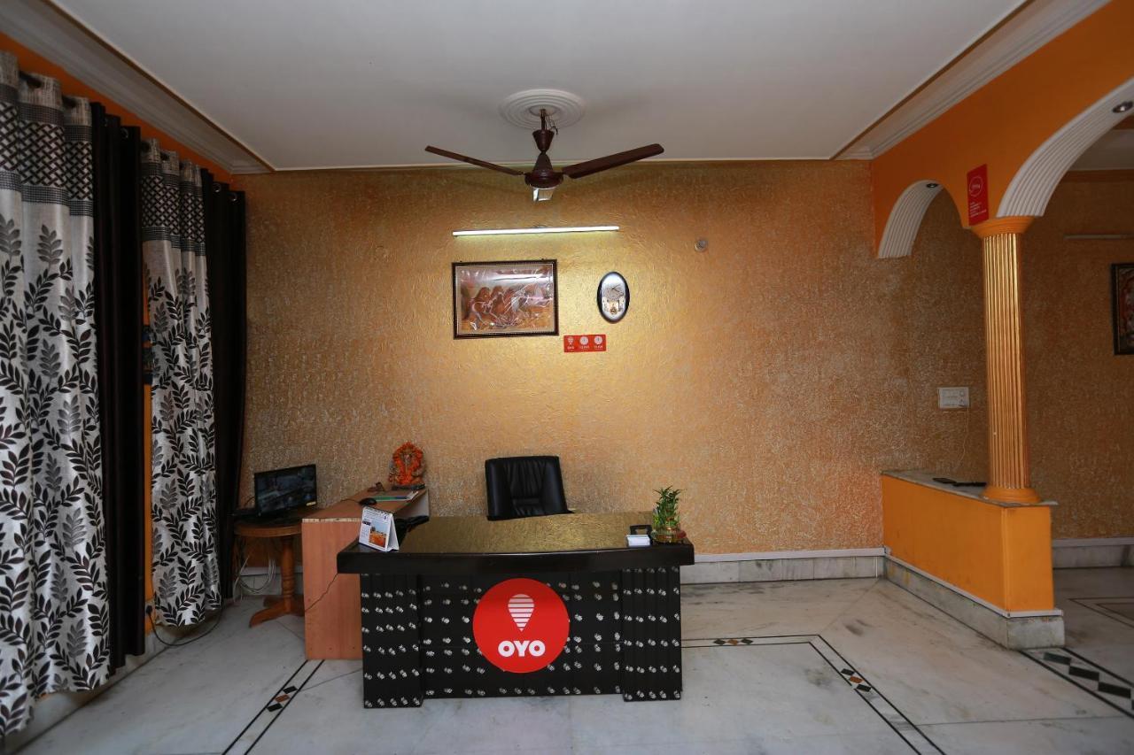 Oyo 11752 Hotel Sun Palace Residency Indirapuram Buitenkant foto