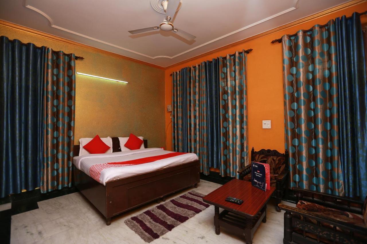 Oyo 11752 Hotel Sun Palace Residency Indirapuram Buitenkant foto